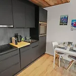 Joli